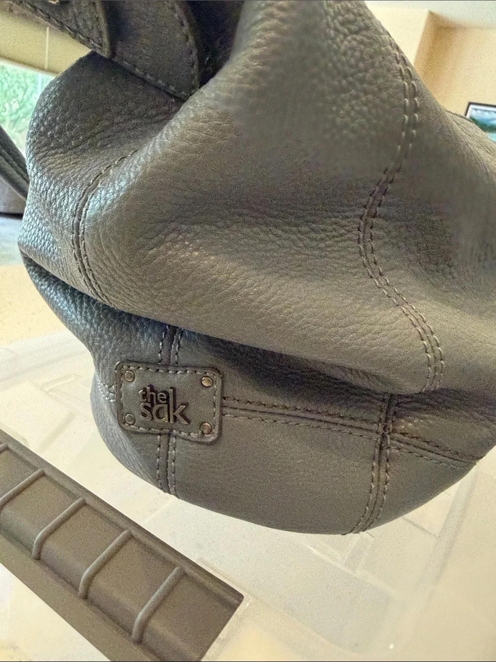 The Sak beautiful like new leather hobo bag